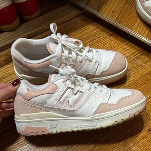 Women’s Pink & White New Balance 550
